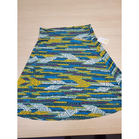NWT LuLaRoe Size 3XL Skirt Flattering Stretch Colorful Geometric Patterns Cute - Picture 3 of 9